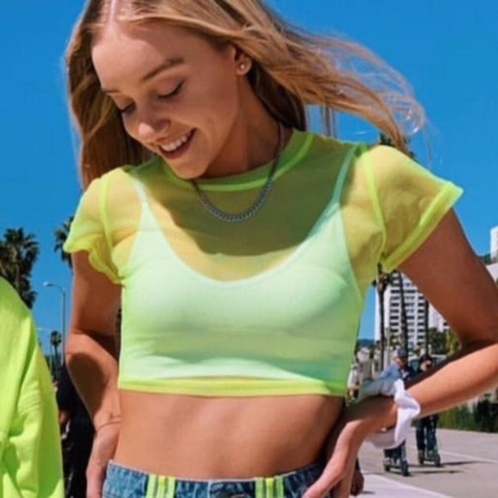 LF Emma & Sam Power Mesh Crop Tee Neon Lemon Yellow XS New - Picture 2 of 7